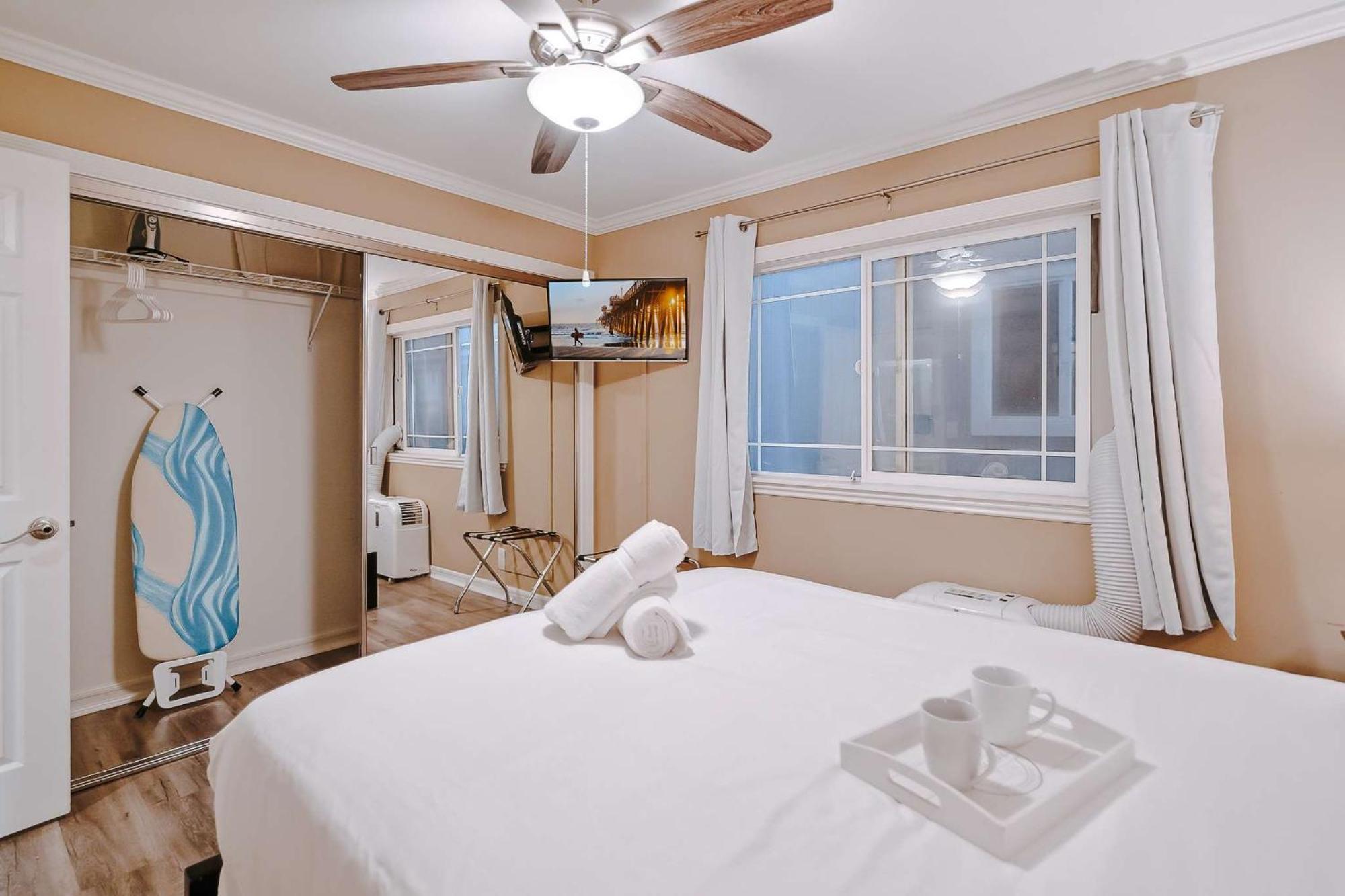 Вілла Awesome 3Br 1 Block To Ocean Fast Wifi C1 Ньюпорт-Біч Екстер'єр фото